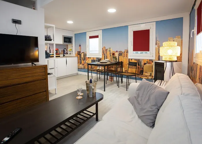 アパート Riquina セラノーバ